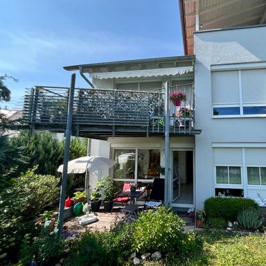 Moderne 3-Zimmer-Wohnung mit Terrasse & Blick ins Grüne